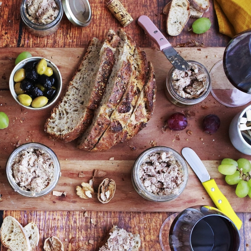 Terrine de campagne au Pécharmant – Casse-Croûte du Vigneron